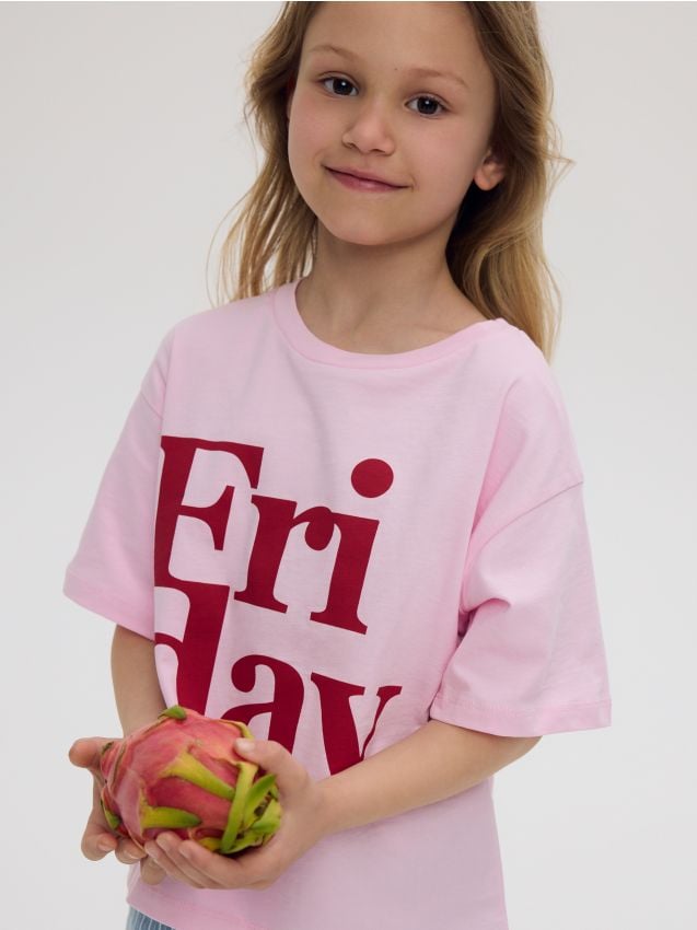 Reserved - Luźny t-shirt z nadrukiem - pastelowy róż