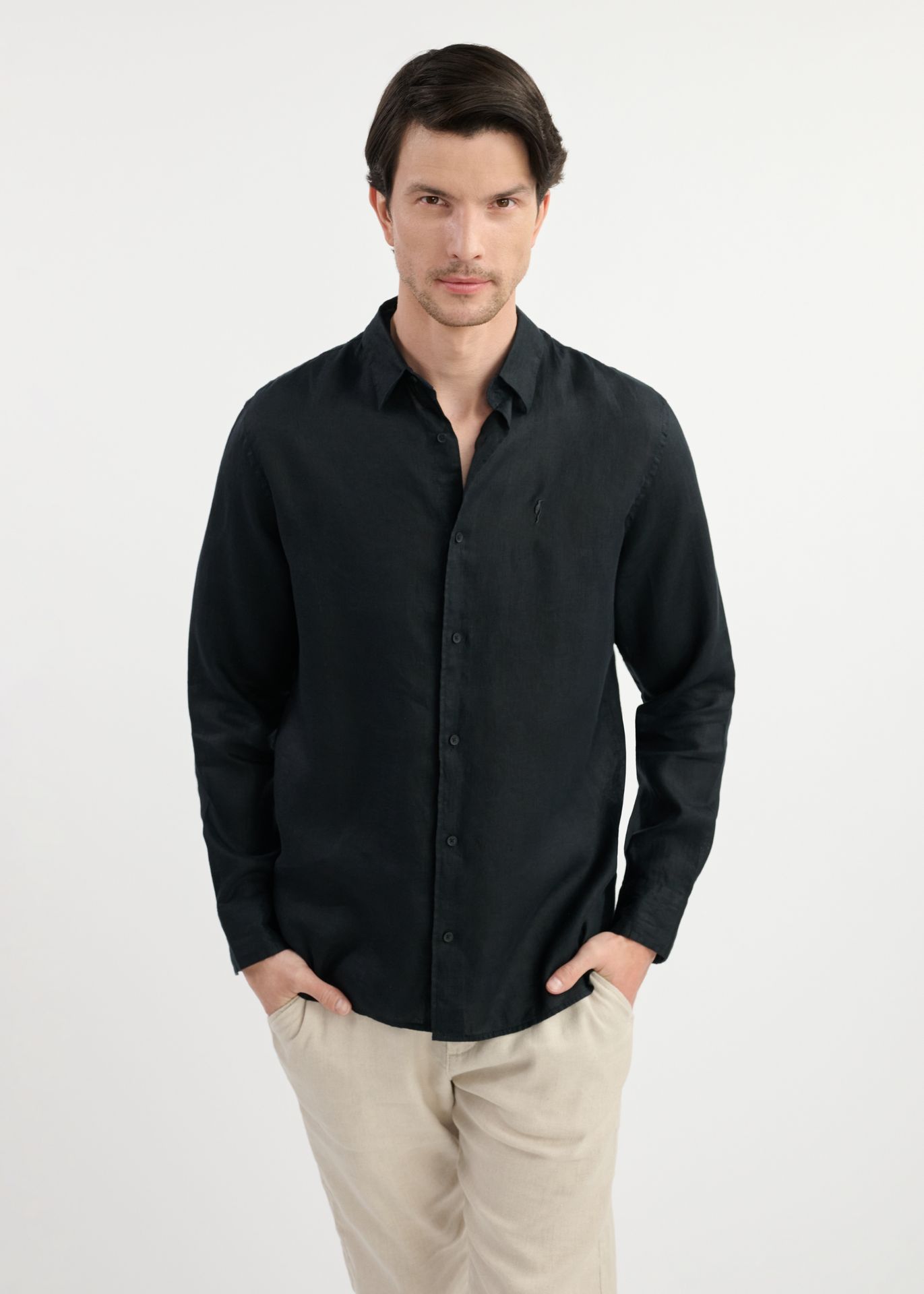 Czarna lniana koszula męska
