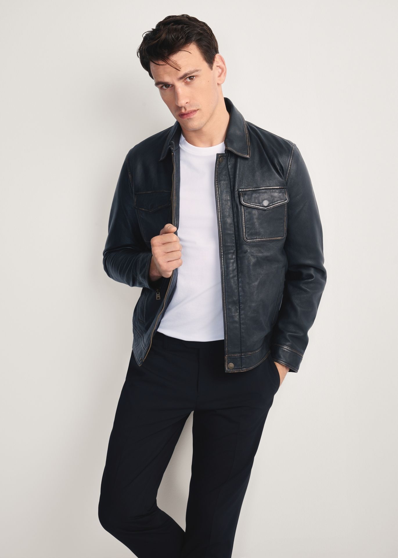 Czarna skórzana kurtka męska vintage