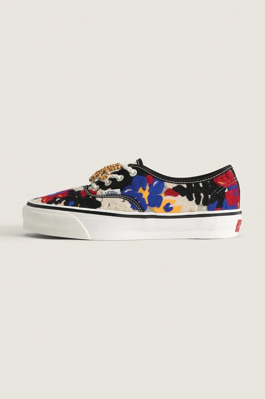 Damskie Vans tenisówki LX Authentic 44 Needlework