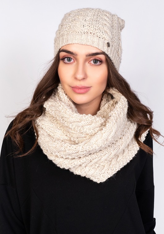 Ciepły i stylowy komplet czapka + szalik, beż