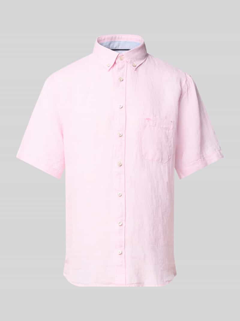 Koszula z lnu o kroju regular fit z kołnierzykiem typu button down