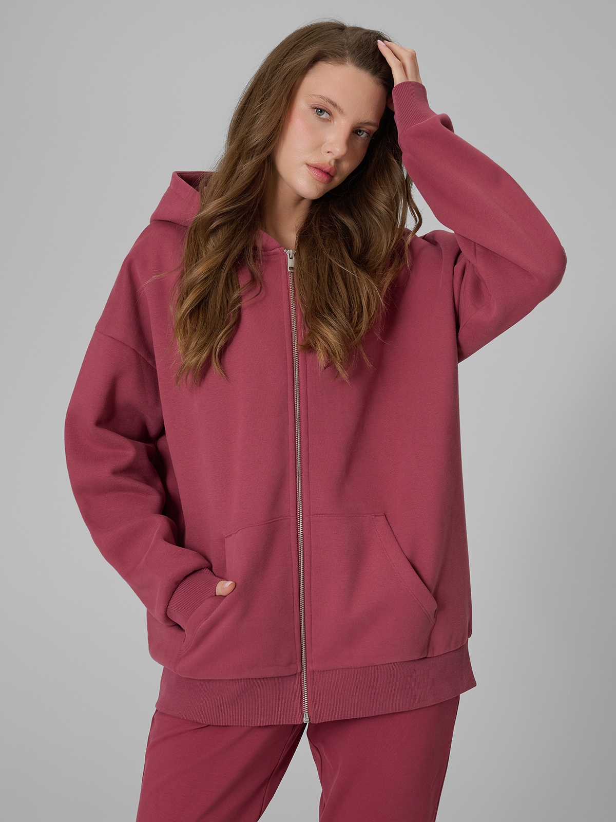 4F Bluza dresowa regular z kapturem damska - burgundowy XXL
