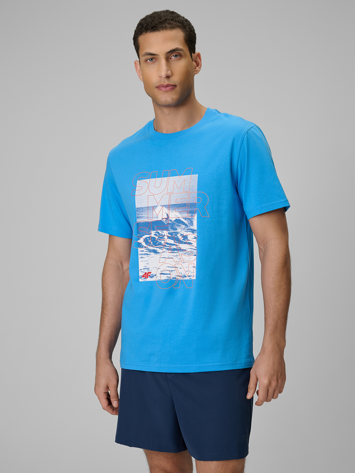 4F T-shirt regular z nadrukiem męski - niebieski S