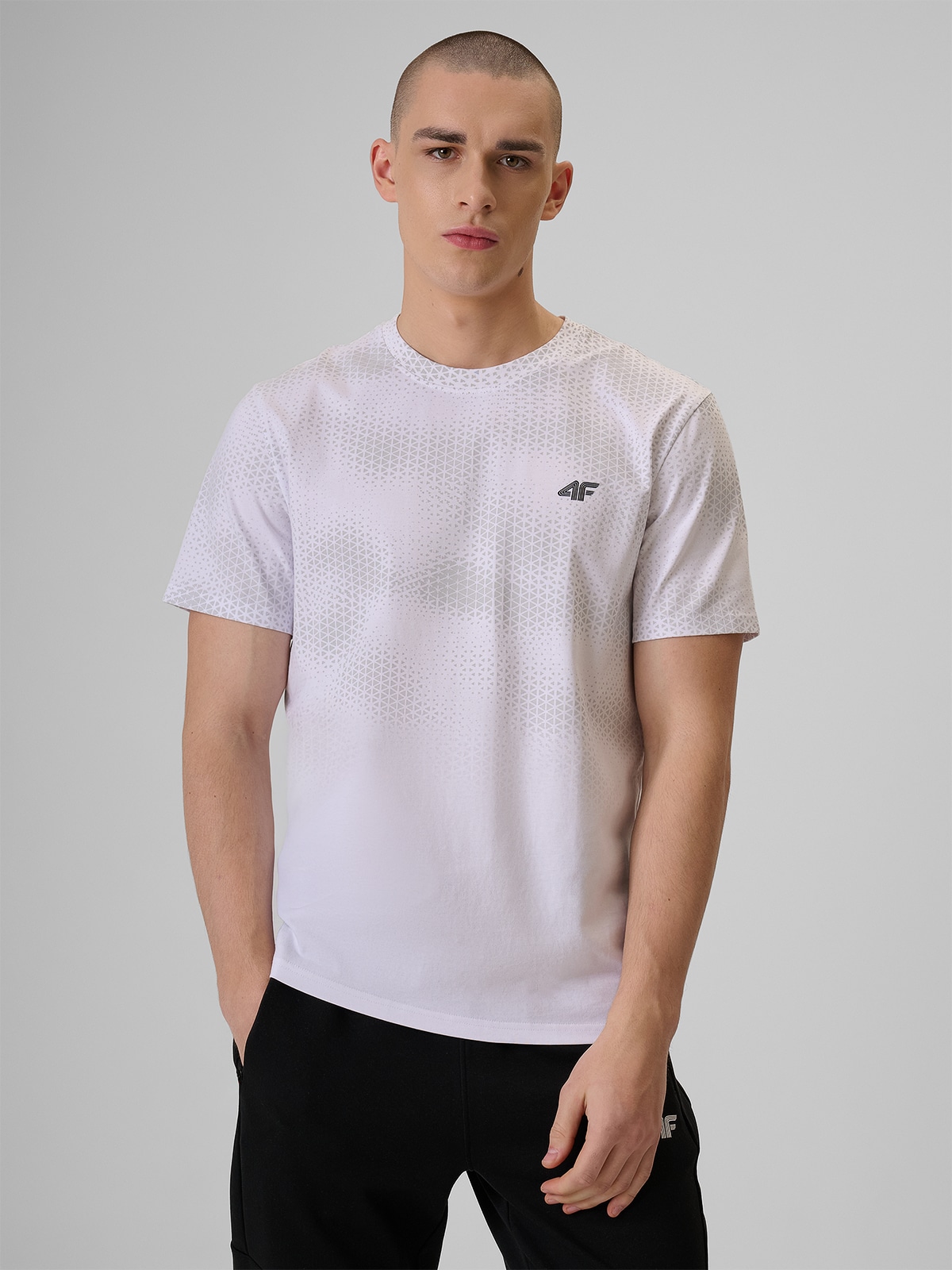 4F T-shirt regular z nadrukiem męski - biały XL