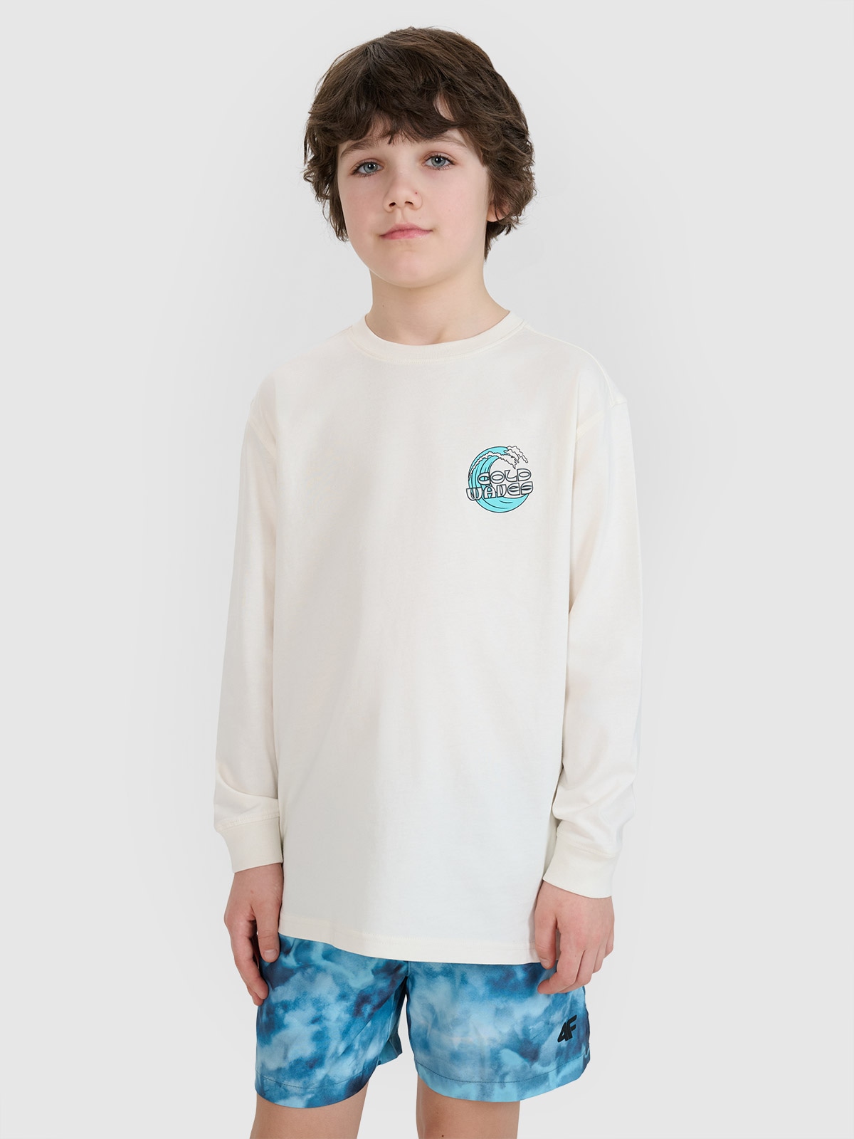 4F Longsleeve oversize z nadrukiem chłopięcy - biały 164 (13-14 lat)