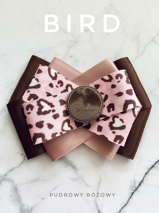 Brosza z kolekcji BIRD z masy perłowej z cudnym ptaszkiem NEW