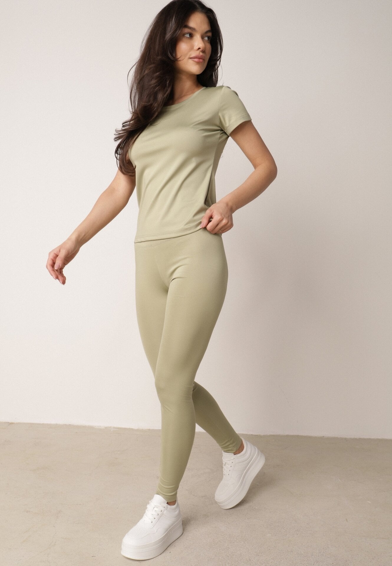 Zielone Legginsy w Stylu Basic z Wyszczuplającym Pasem Samertes