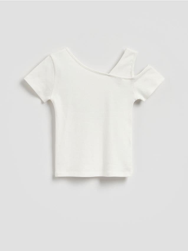 Reserved - T-shirt z wycięciem na ramieniu - złamana biel