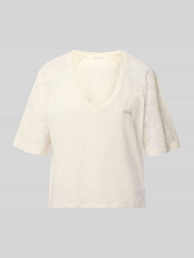 T-shirt z koronką i haftowanym logo