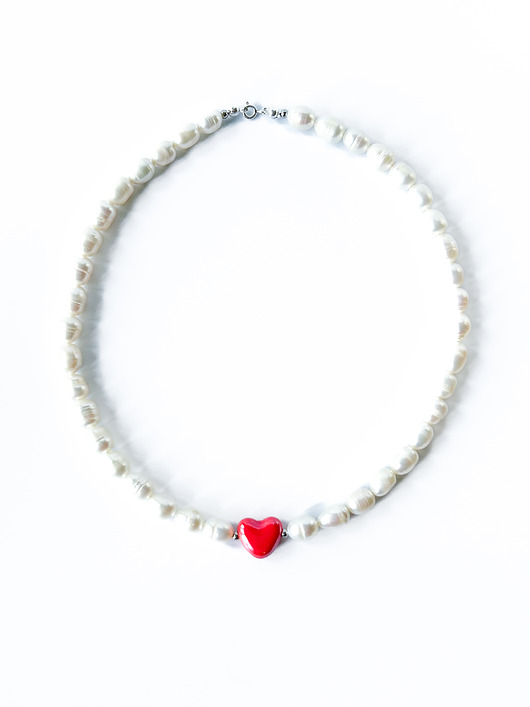 Naszyjnik z pereł z ceramicznym sercem maxi
