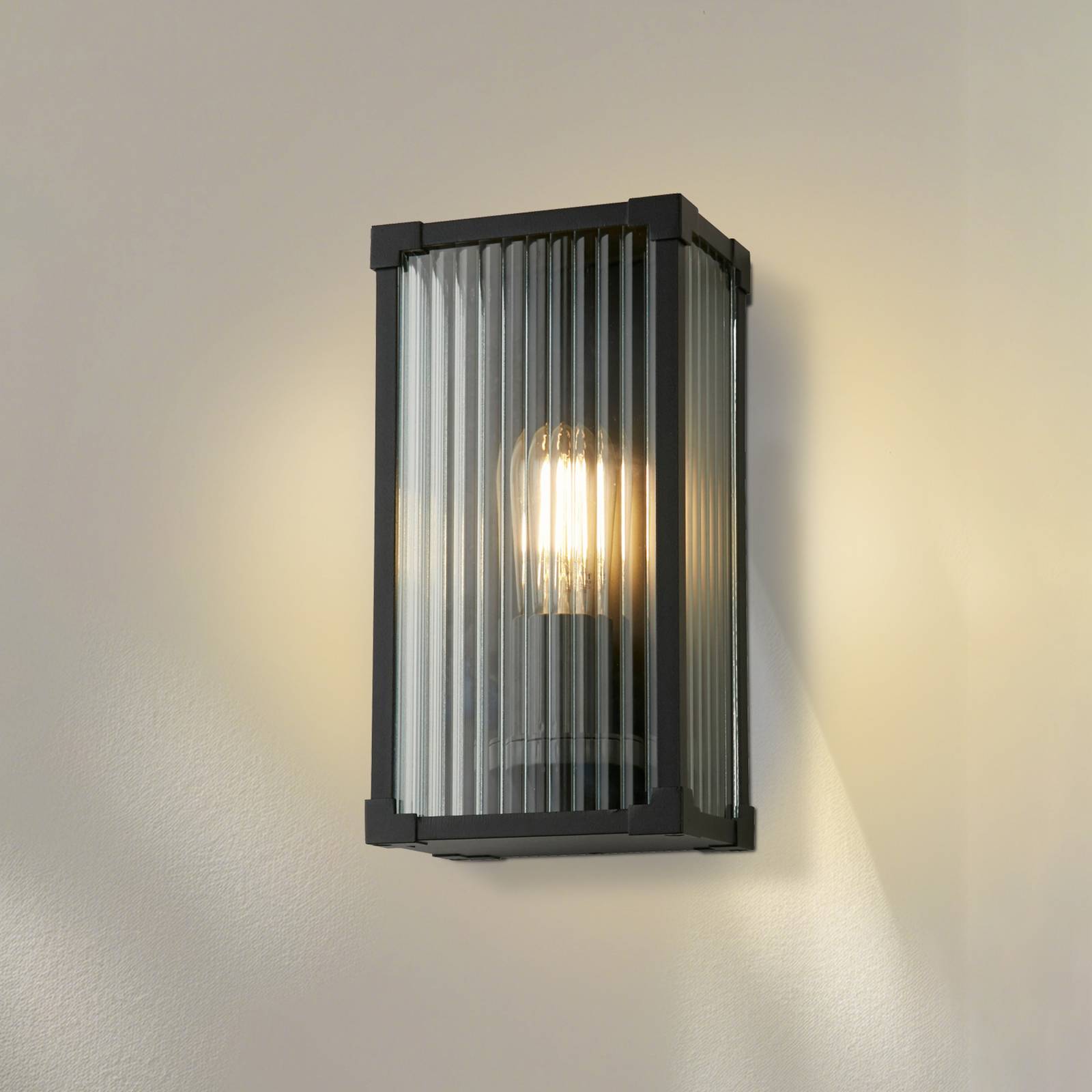 Searchlight Kinkiet zewnętrzny Cincinnati, czarny, aluminium, nowoczesny