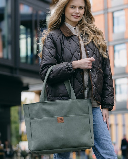 Torba NA LAPTOP Shopper z nubuku tapicerskiego w kolorze oliwki