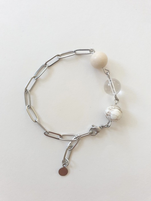 Bransoletka FANABERIA kamień rzeczny, kryształ górski, howlit