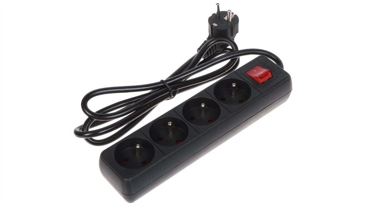 LISTWA ZASILAJĄCA PR-1.5M-4G-SW/B (4 GNIAZDA) 1.3m