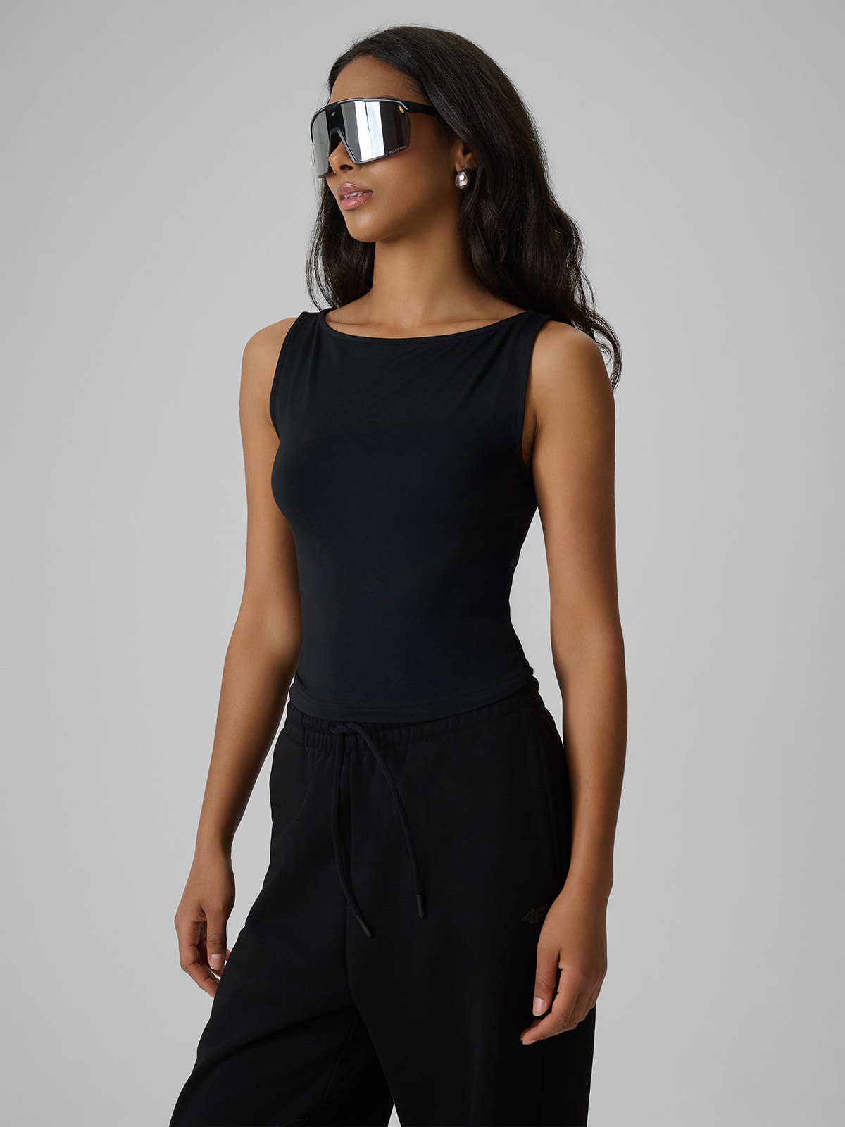 4F Top slim z modalem damski - czarny XS