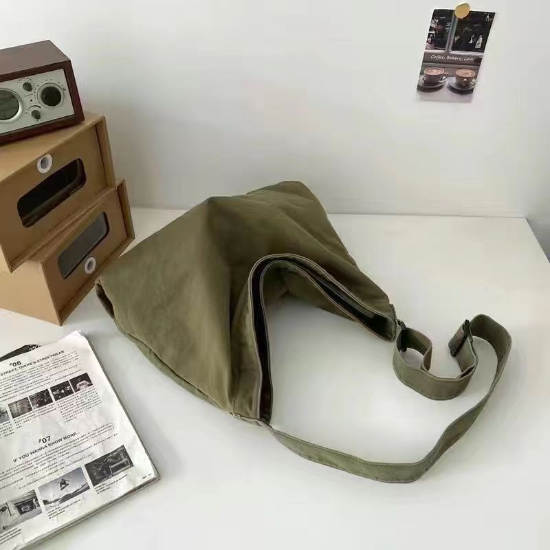TEMU Modna Torba Retro Crossbody, Duża Pojemność, Casualowa Minimalistyczna Torba Messenger, Łatwa Torba Crossbody na Co Dzień, Idealna do Pracy,