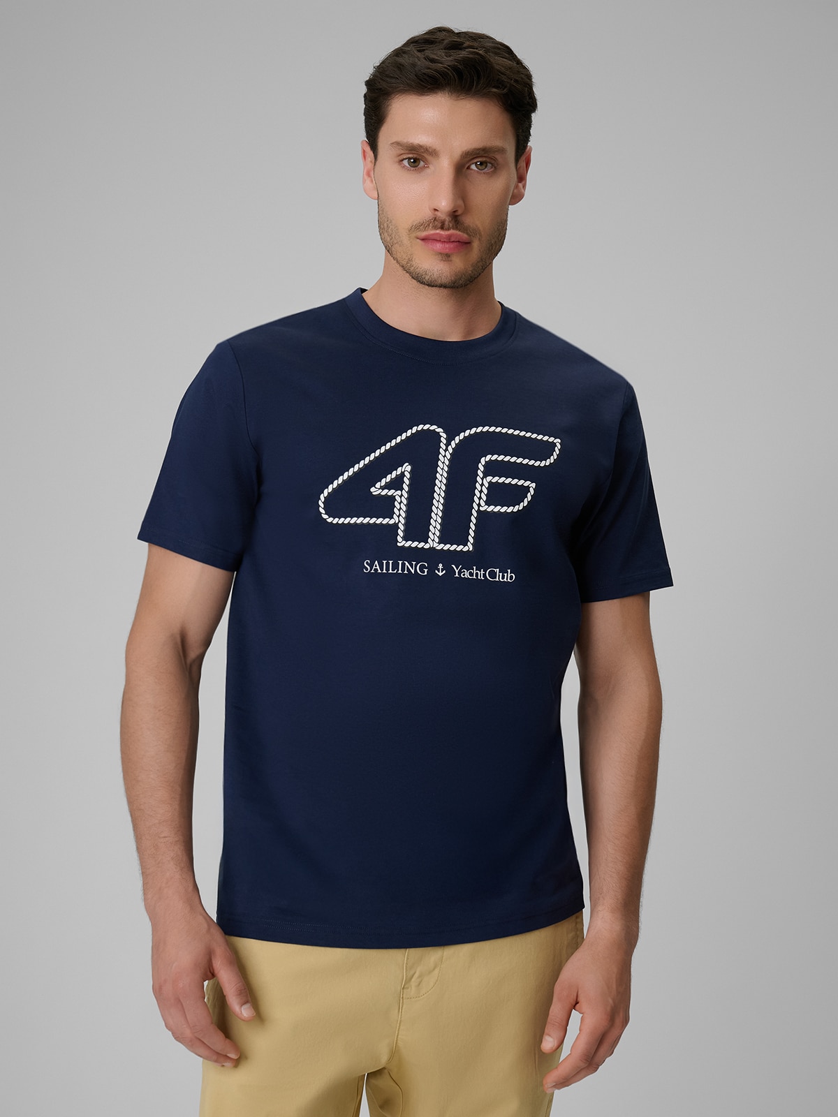 4F T-shirt regular z nadrukiem męski - granatowy XXL