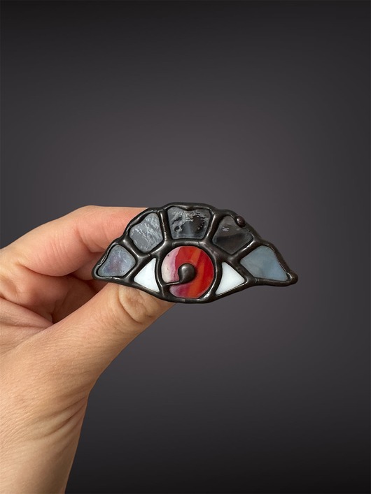 Witrażowa Broszka Talizman Oko Gothic jewelry