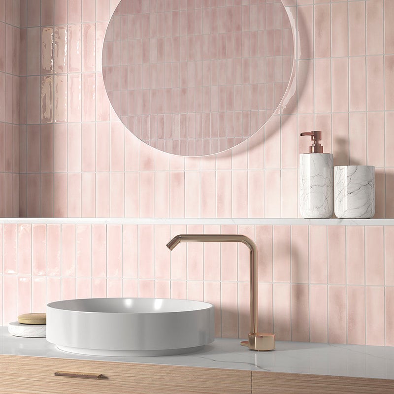 Płytka mini metro premium z gresu porcelanowego do wnętrz i na zewnątrz Beret Różowy 5x15 cm Połysk
