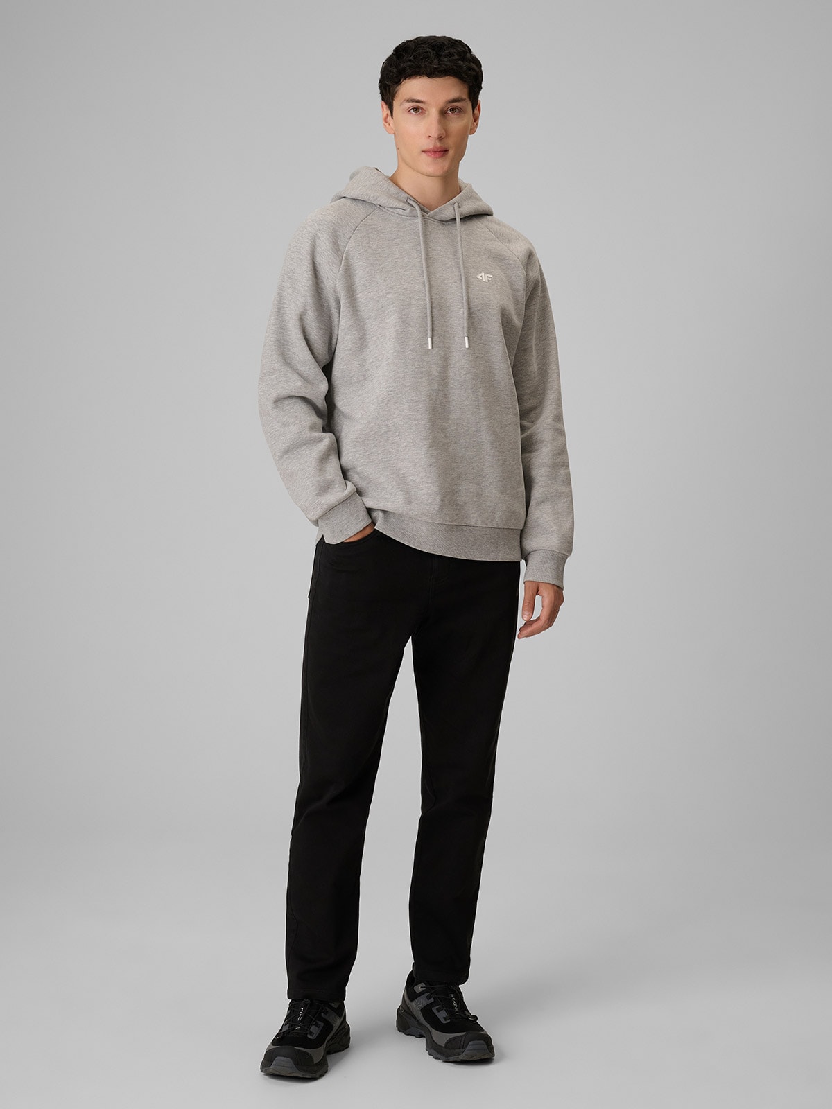 4F Spodnie casual męskie - czarne XL