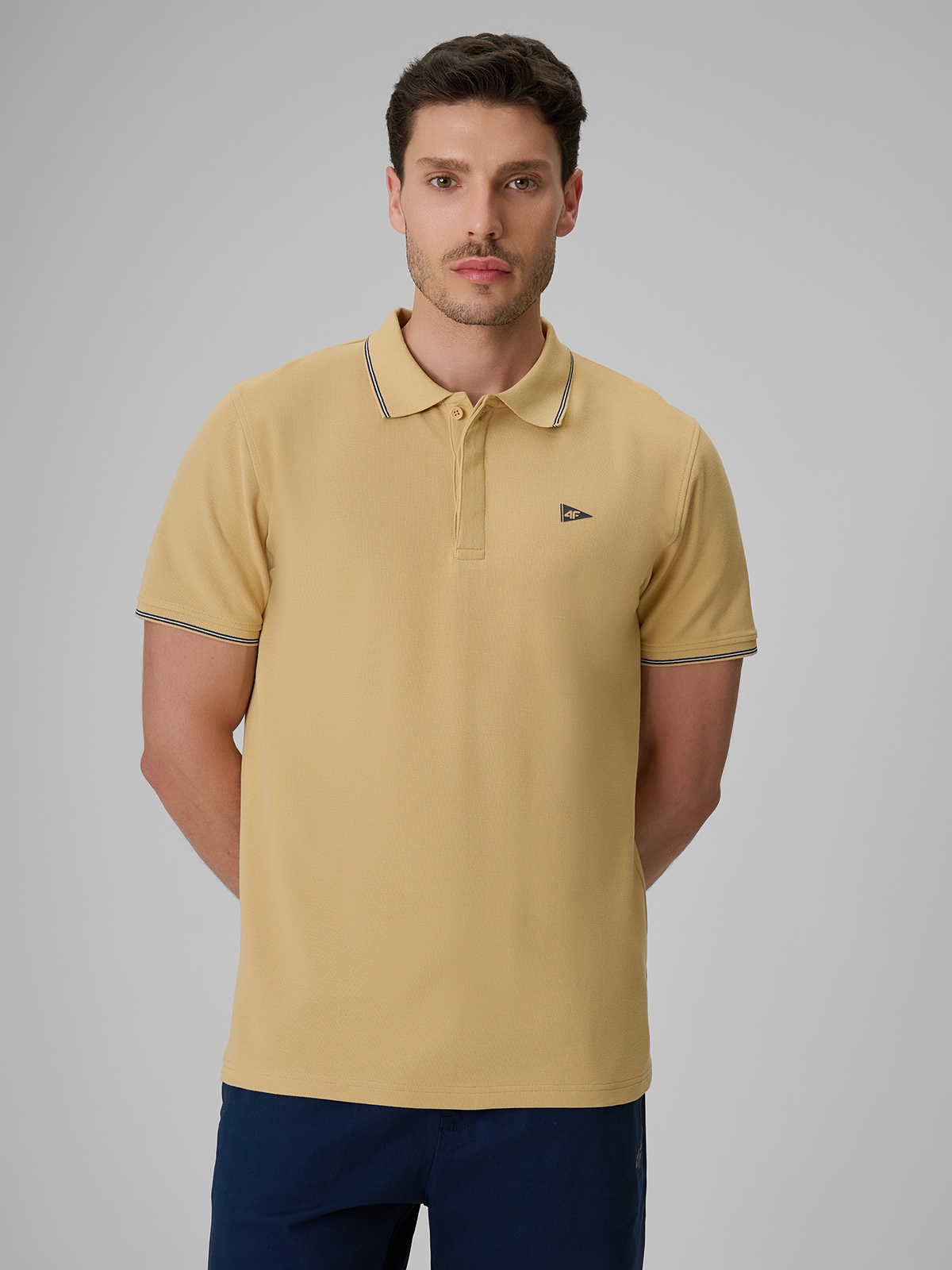 4F Koszulka polo regular męska - beżowa XXL