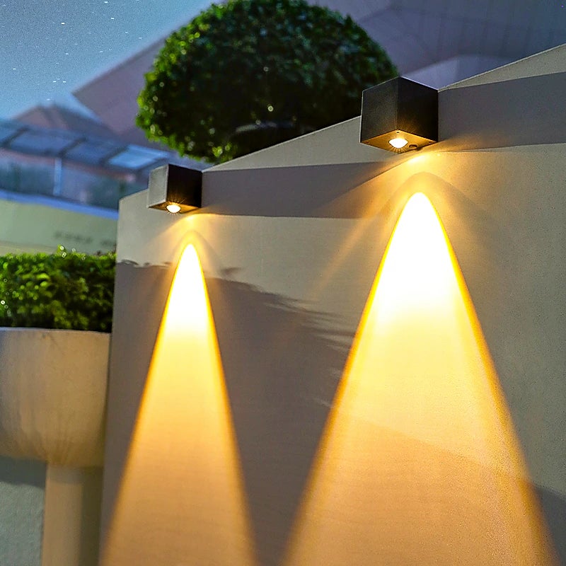 Zestaw 2 lamp solarnych do użytku na zewnątrz, lampy ścienne solarnej, lampy ogrodowej, wodoodpornej lampy solarnej, ciepła biel 3000 K (czarna).
