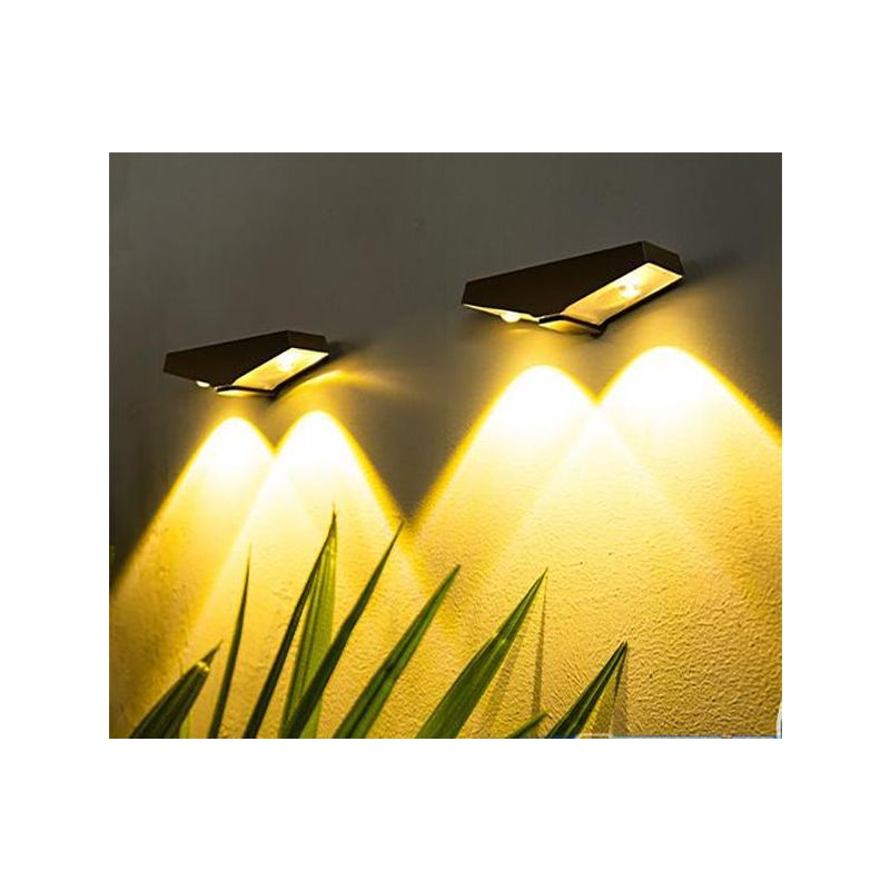 Zestaw 2 wodoodpornych lamp solarnych LED do użytku na zewnątrz, idealne do ogrodzeń, murów i paneli ogrodowych (ciepła biel).