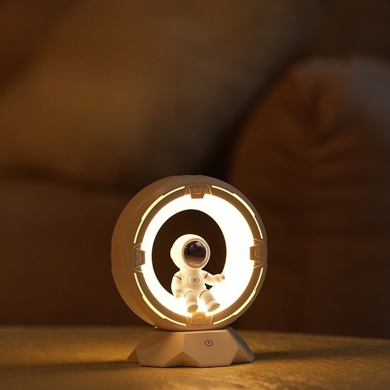 Lampka biurkowa, lampka nocna astronauta, lampka nocna, oświetlenie nastrojowe w stylu astronauty, ładowana przez USB