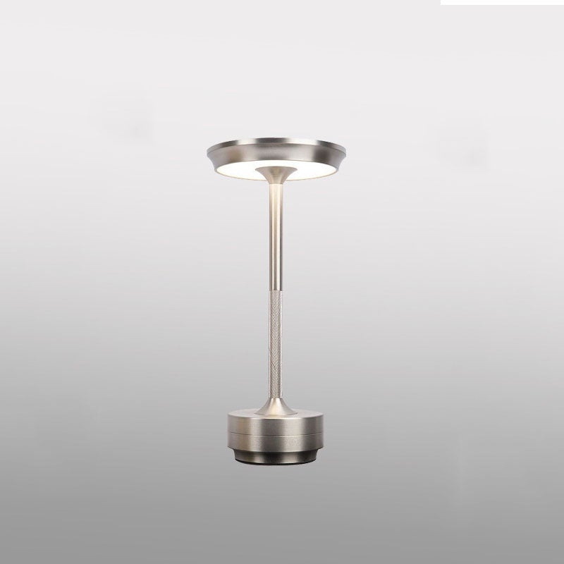 Metalowa lampa biurkowa dotykowa z funkcją ładowania przez USB, lampa nocna z ochroną oczu do sypialni (srebrna)