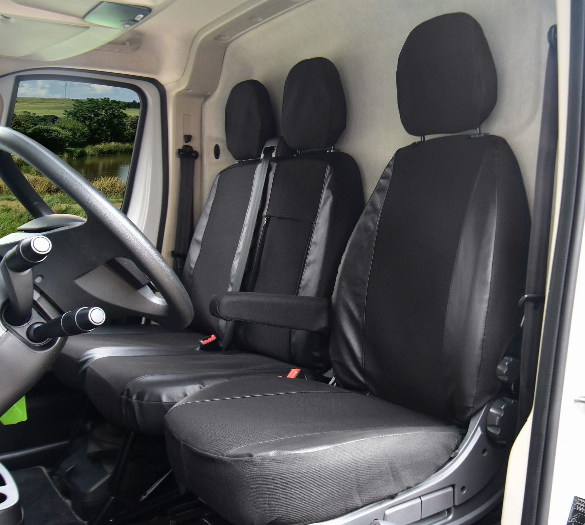 Peugeot Boxer (od 2016-) Pokrowce dedykowane VIVA (eko-skóra i materiał tapicerski)
