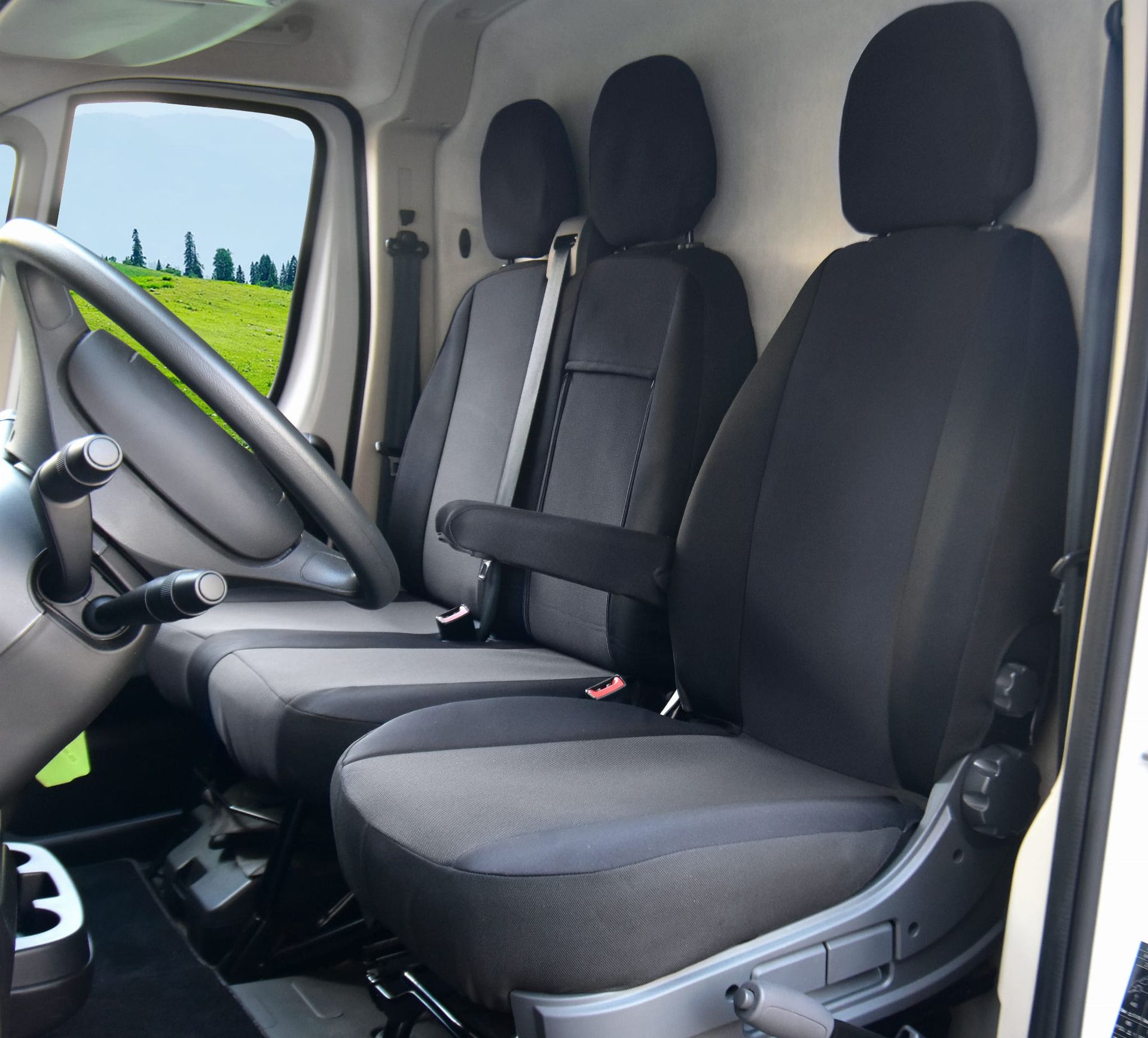 Opel Movano C (od 2022-) Pokrowce dedykowane LUX (materiał tapicerski)