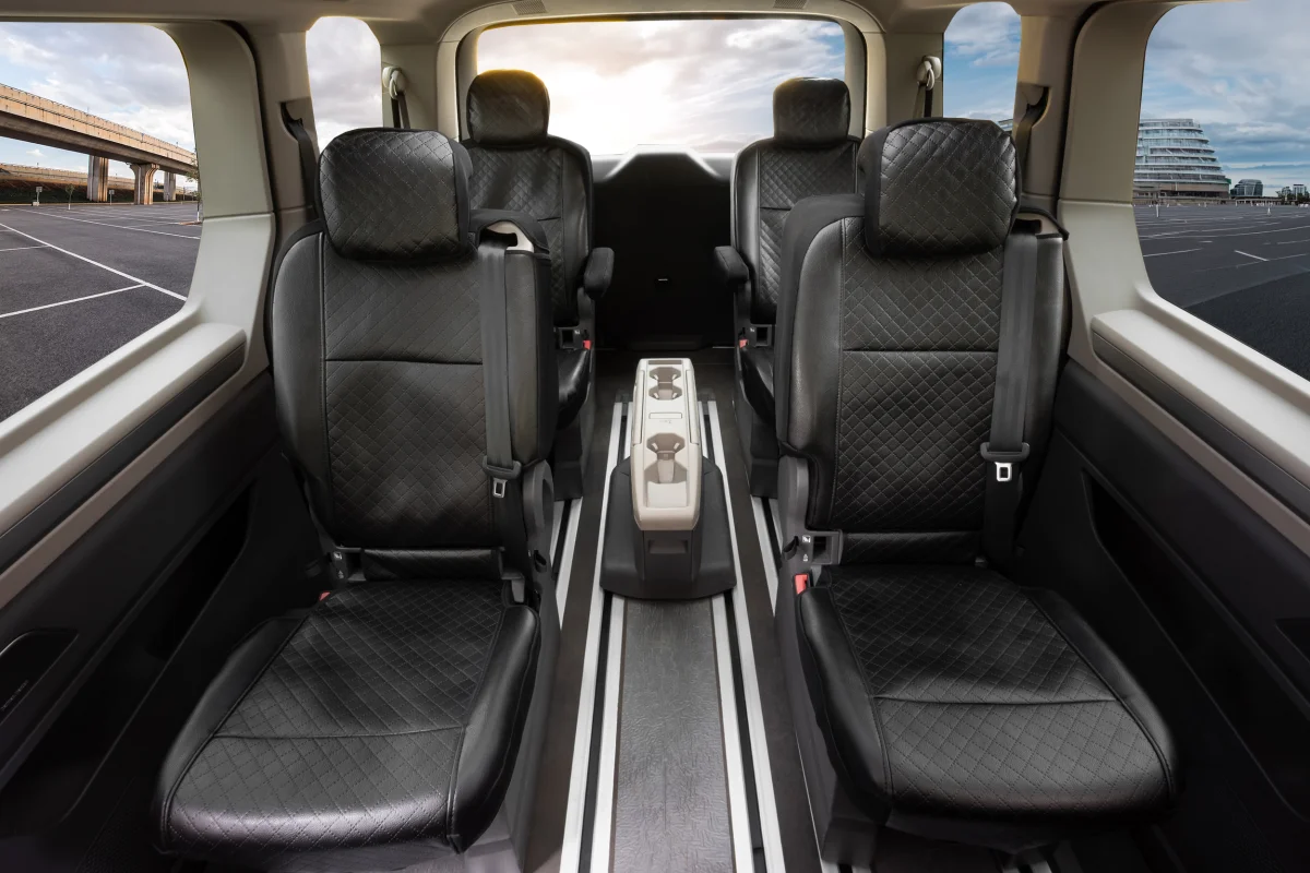Volkswagen Multivan T7 (od 2022-) Pokrowiec na fotel ze stolikiem PIK eko skóra