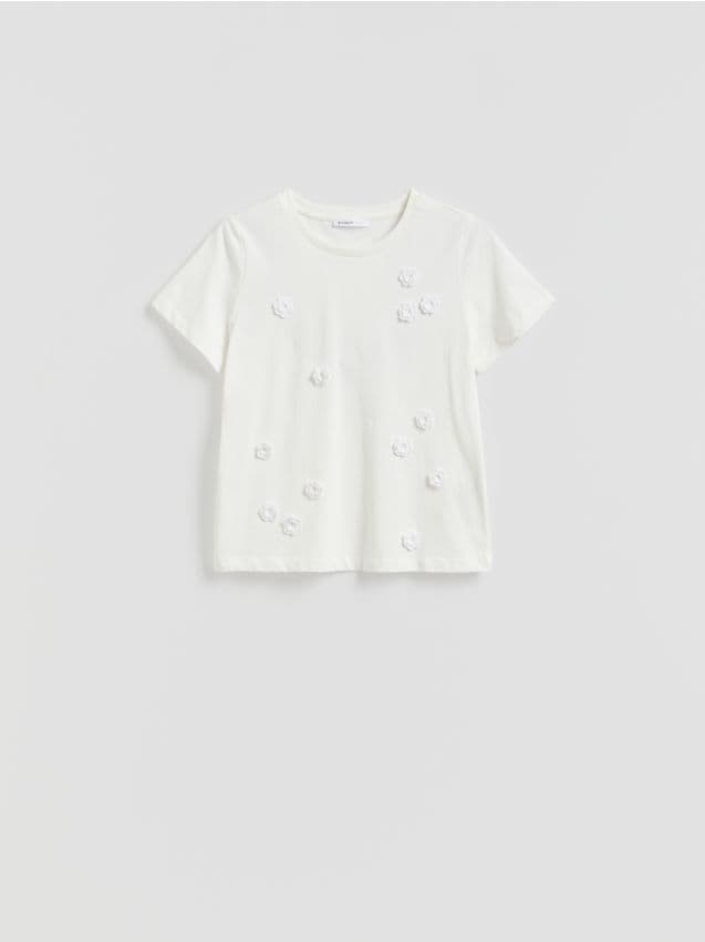 Reserved - T‑shirt z koronkową aplikacją - złamana biel