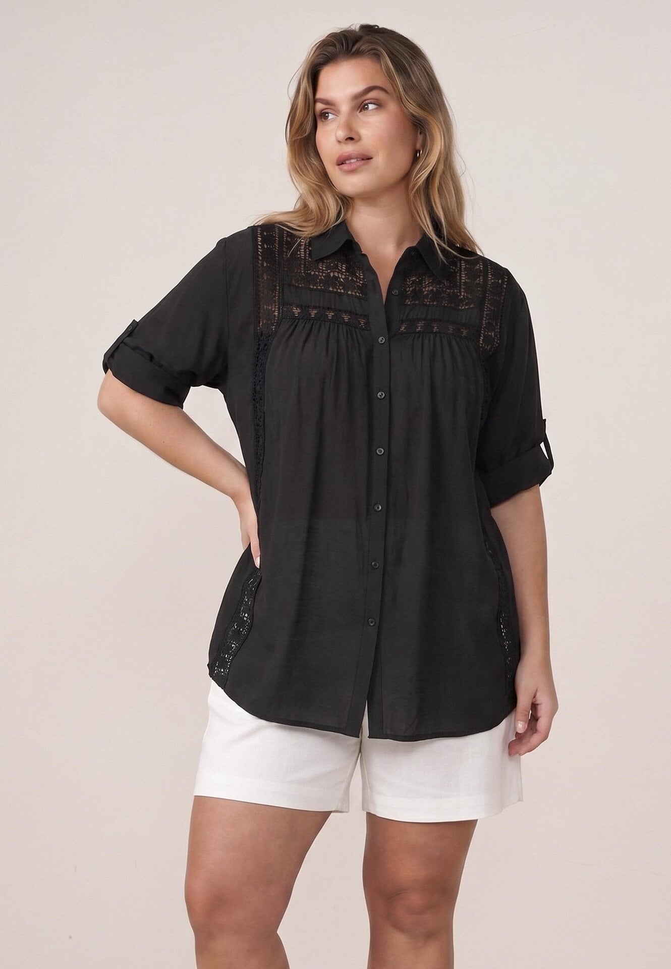 Czarna Koszula z Bawełną na Lato w Stylu Boho Ozdobiona Koronką Cinnamis