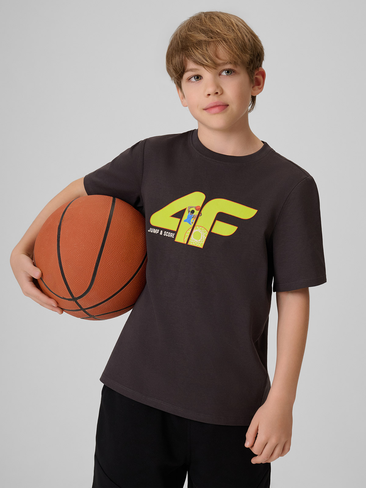 4F T-shirt regular z nadrukiem chłopięcy - szary 164 (13-14 lat)