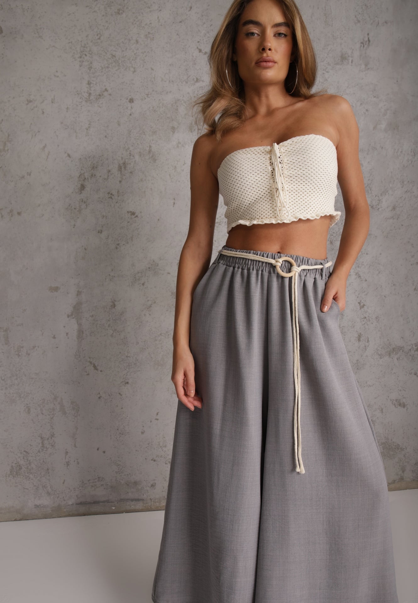 Szare Wiskozowe Spodnie Typu Palazzo High Waist Ozdobione Paskiem Sznurkiem Alemea