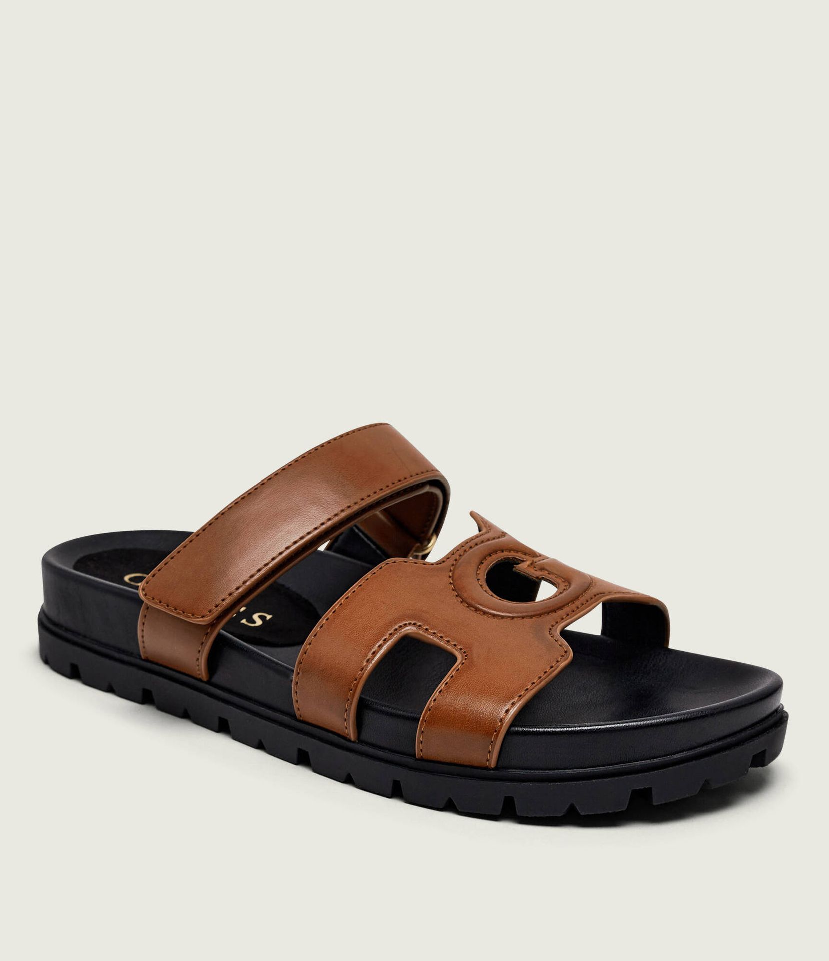 Guess Klapki FASHIEY