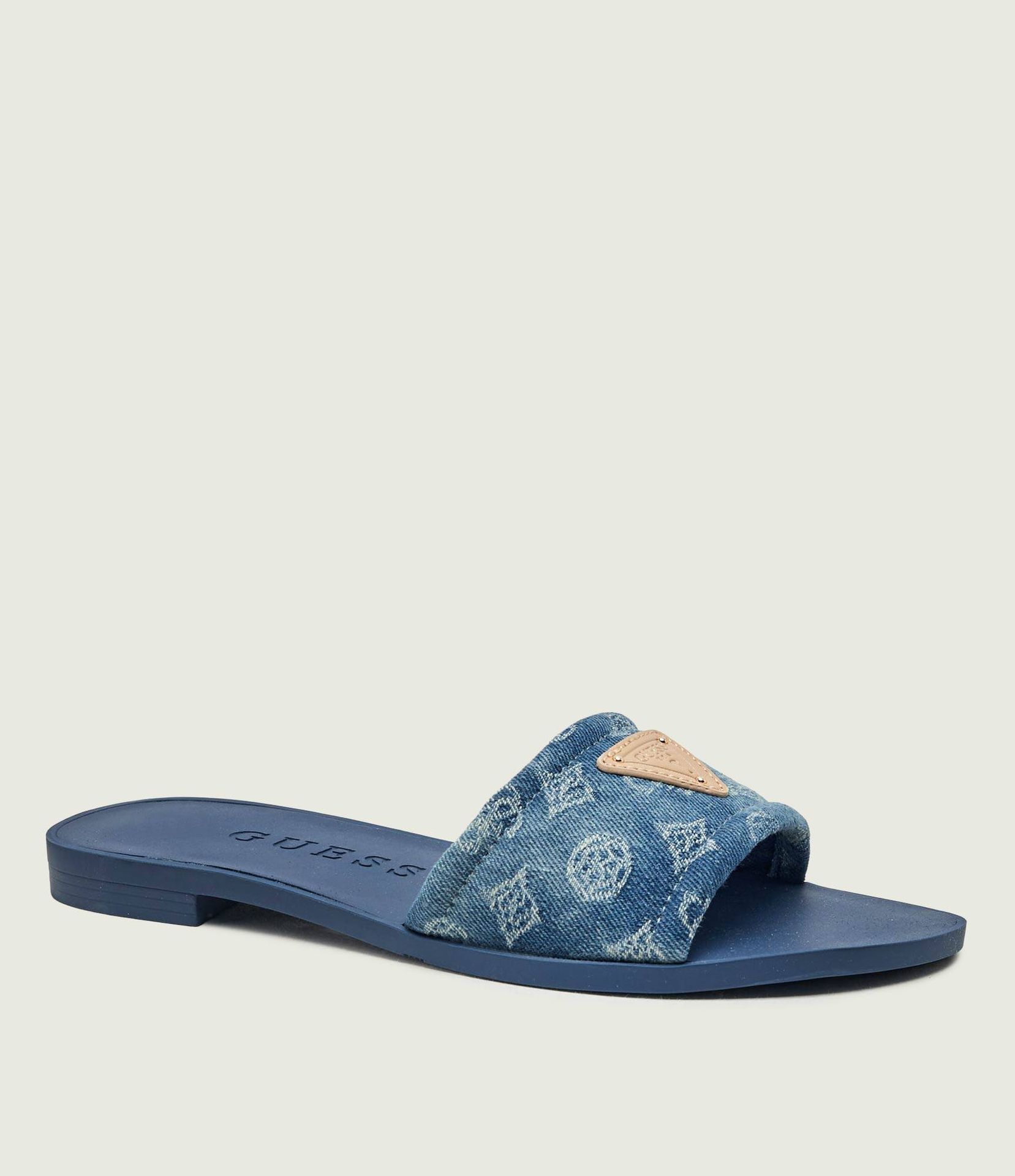 Guess Jeansowe klapki ELYSONE