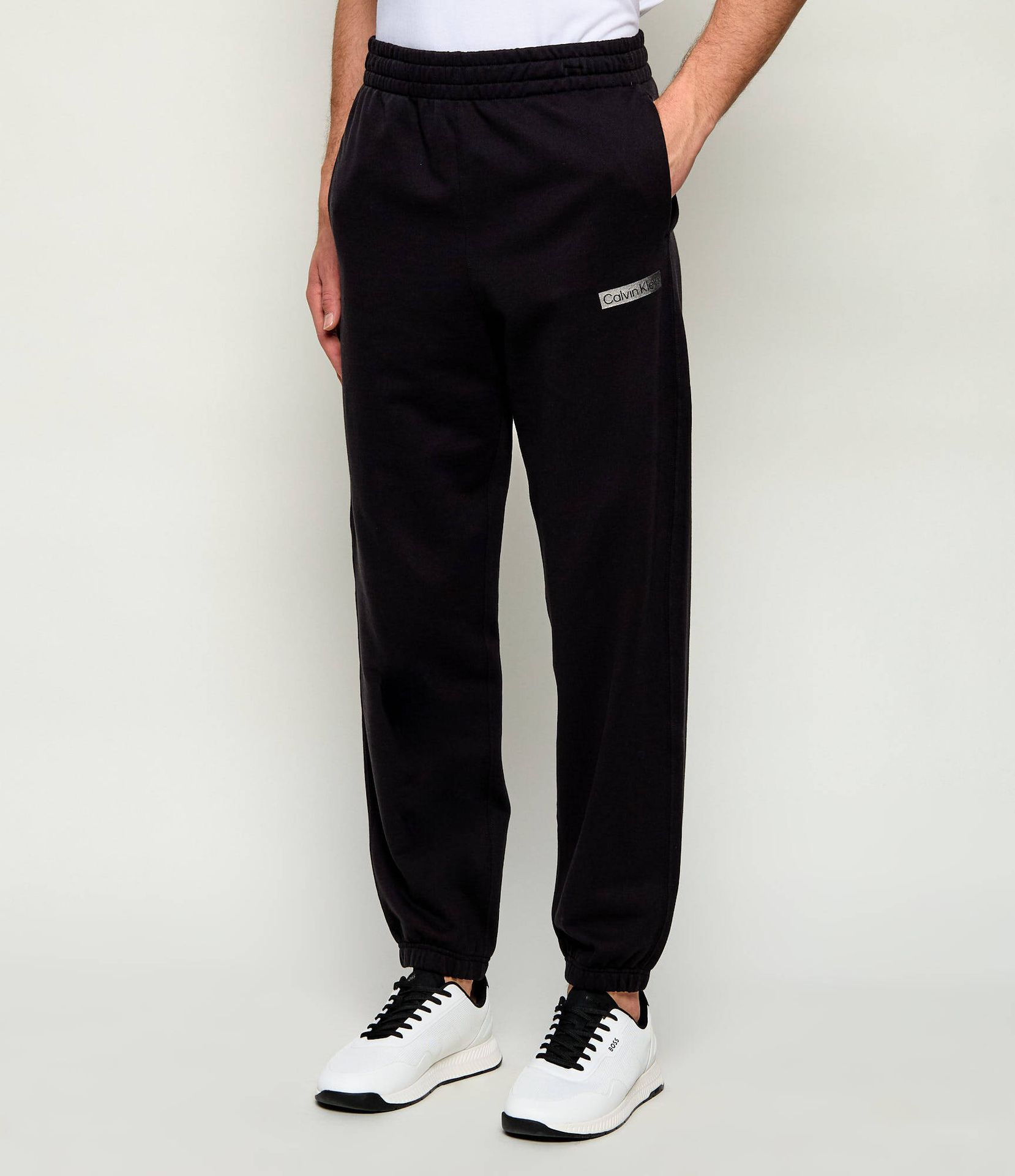 Calvin Klein Spodnie dresowe TERRY Regular Fit