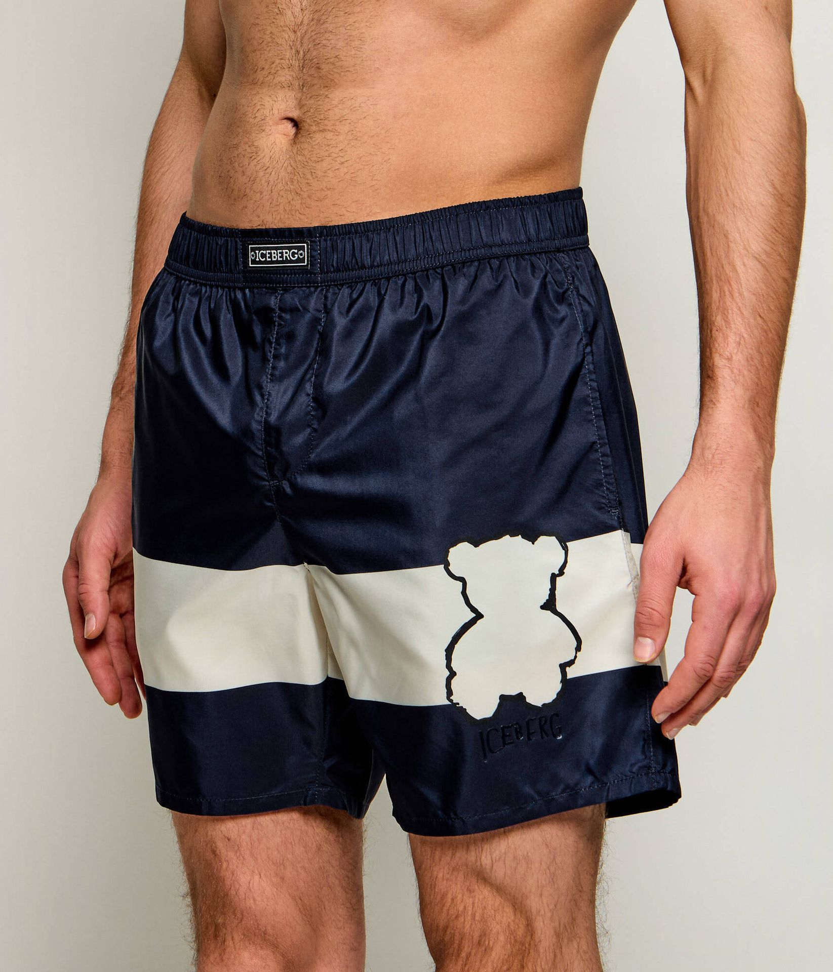 Iceberg Szorty kąpielowe Regular Fit