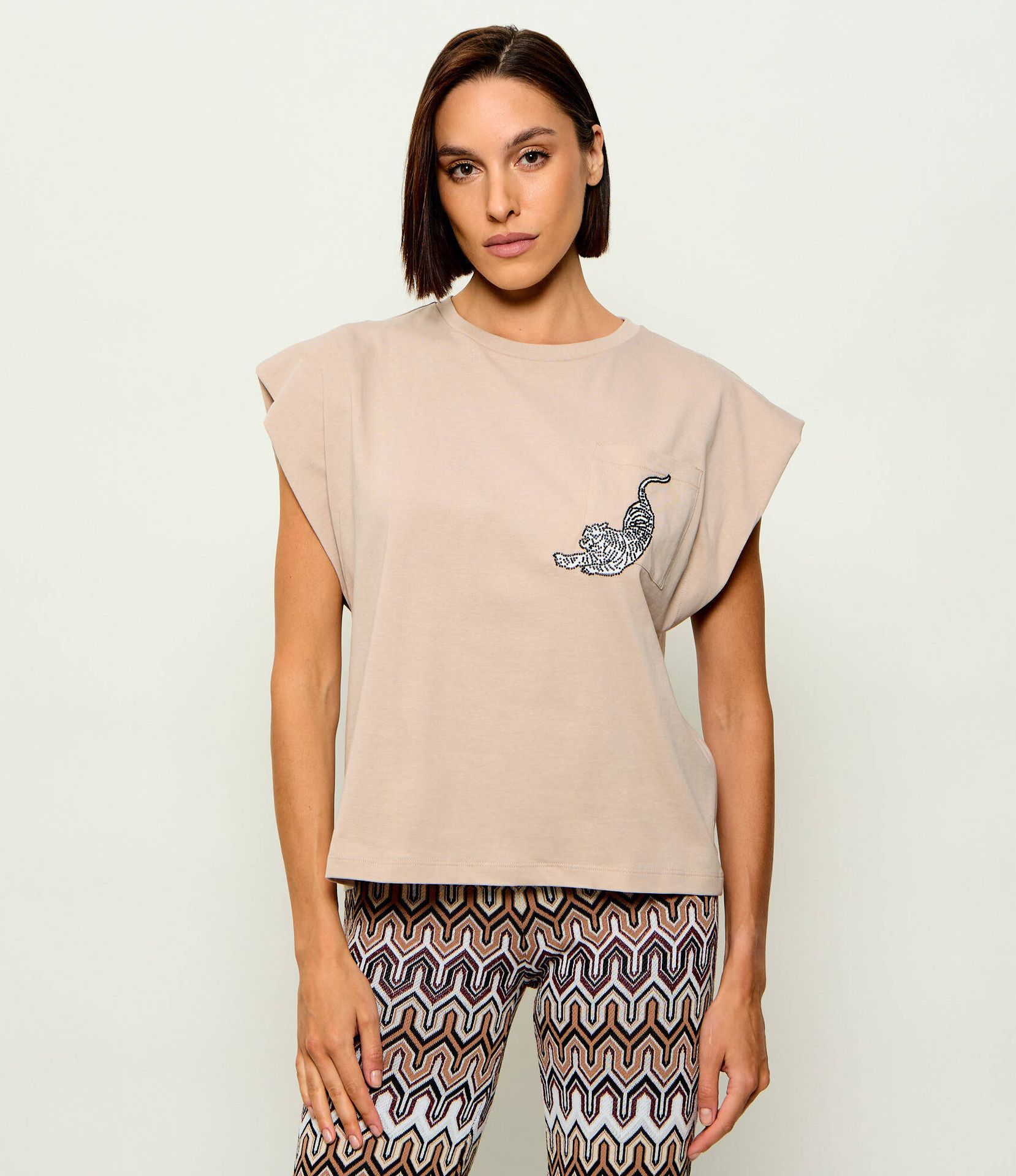 AKEP T-shirt Relaxed fit