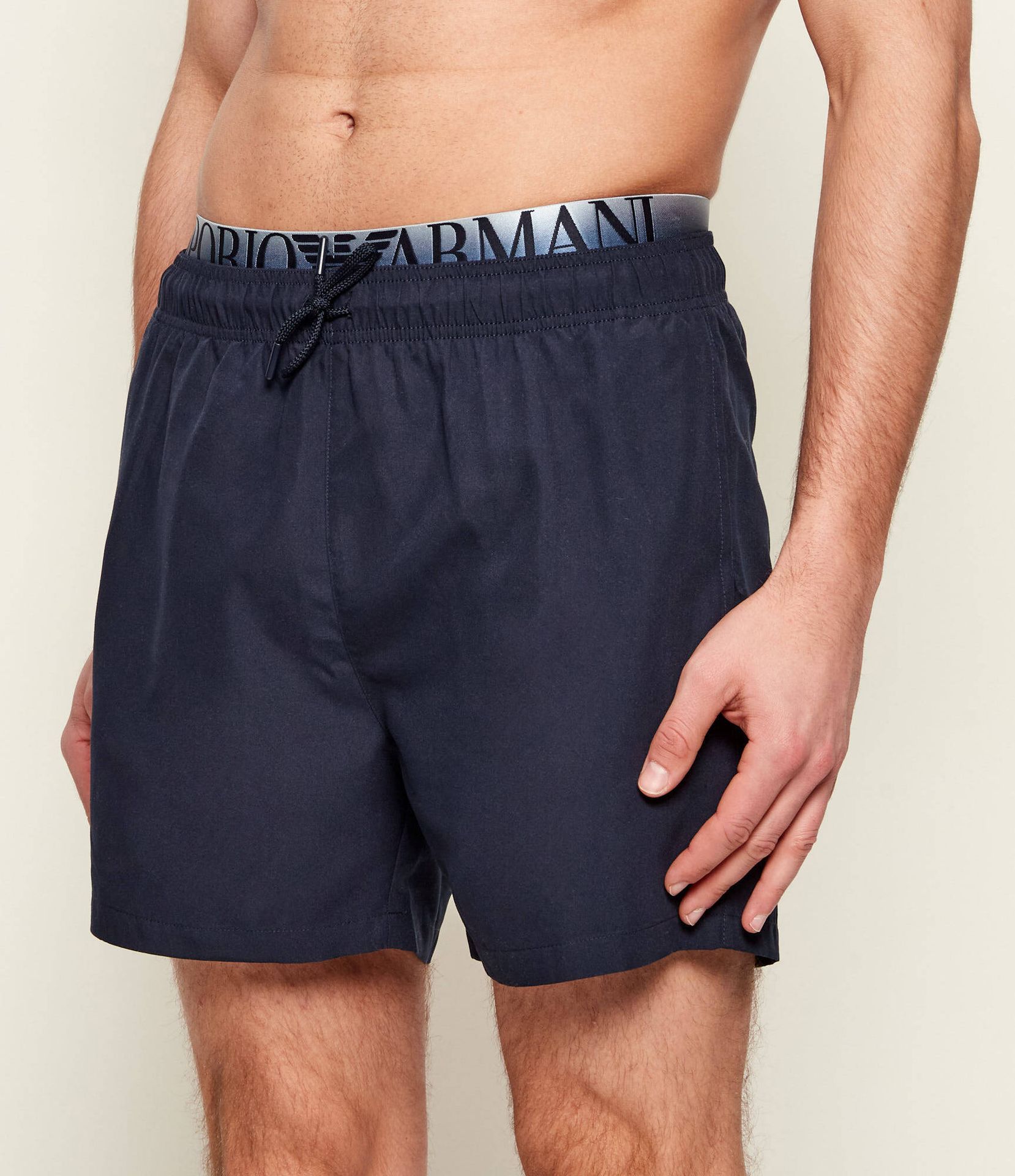Emporio Armani Szorty kąpielowe Regular Fit