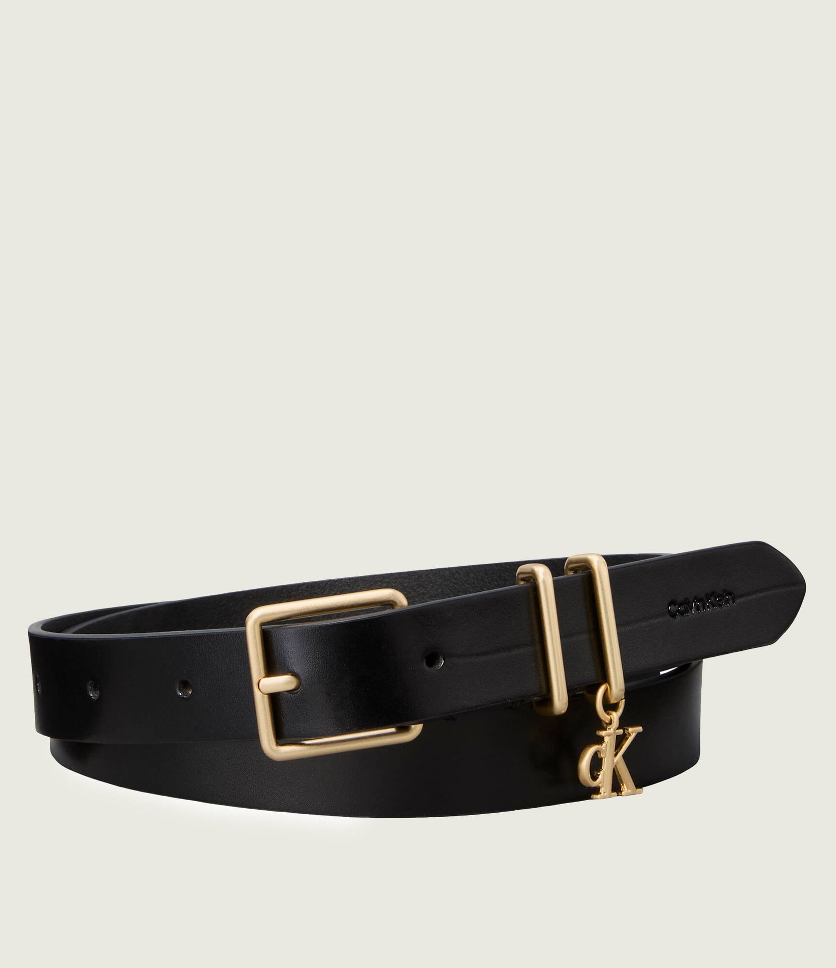 Calvin Klein Skórzany pasek MONOGRAM CHARM