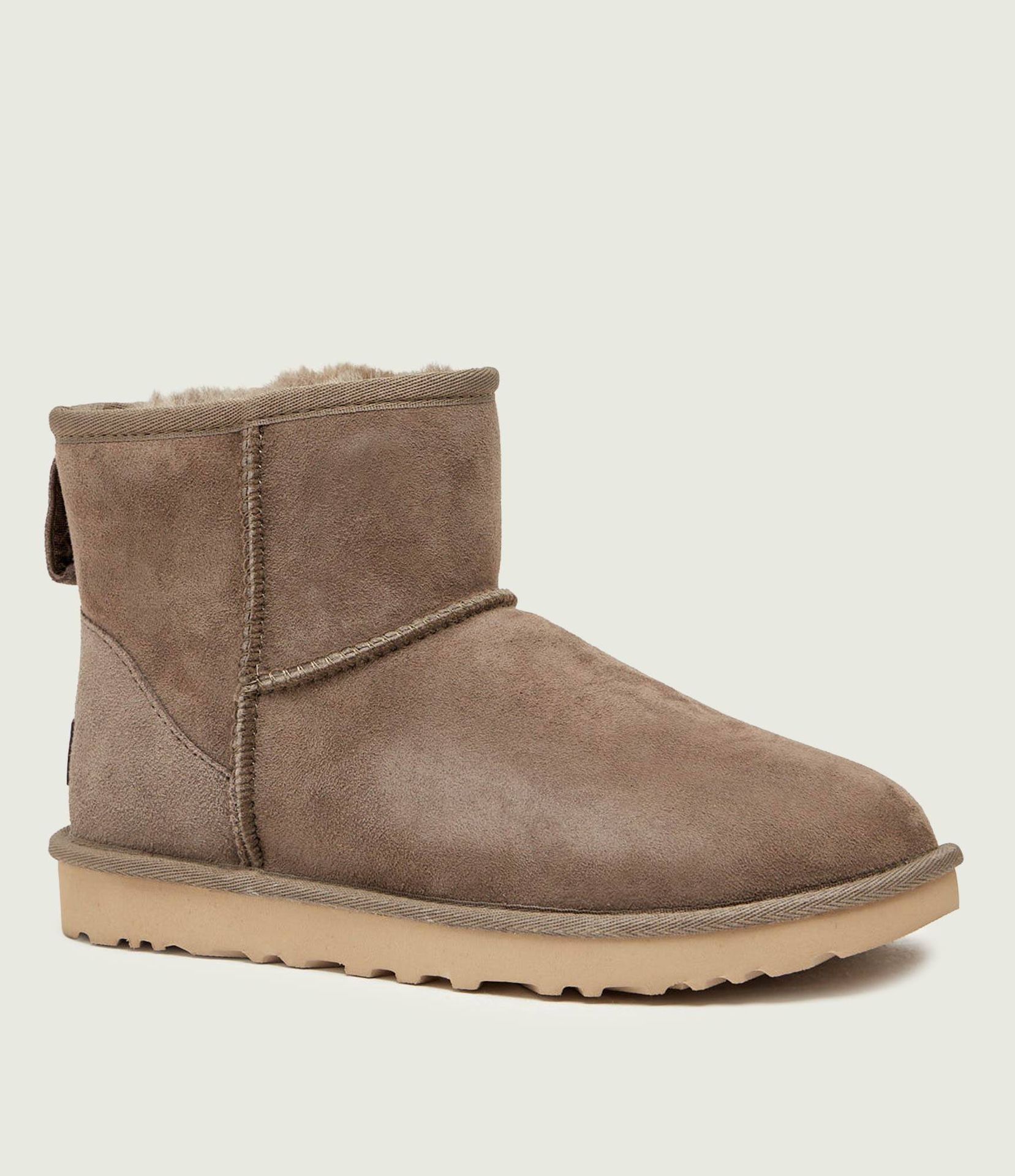 UGG Śniegowce Classic Mini II zamsz