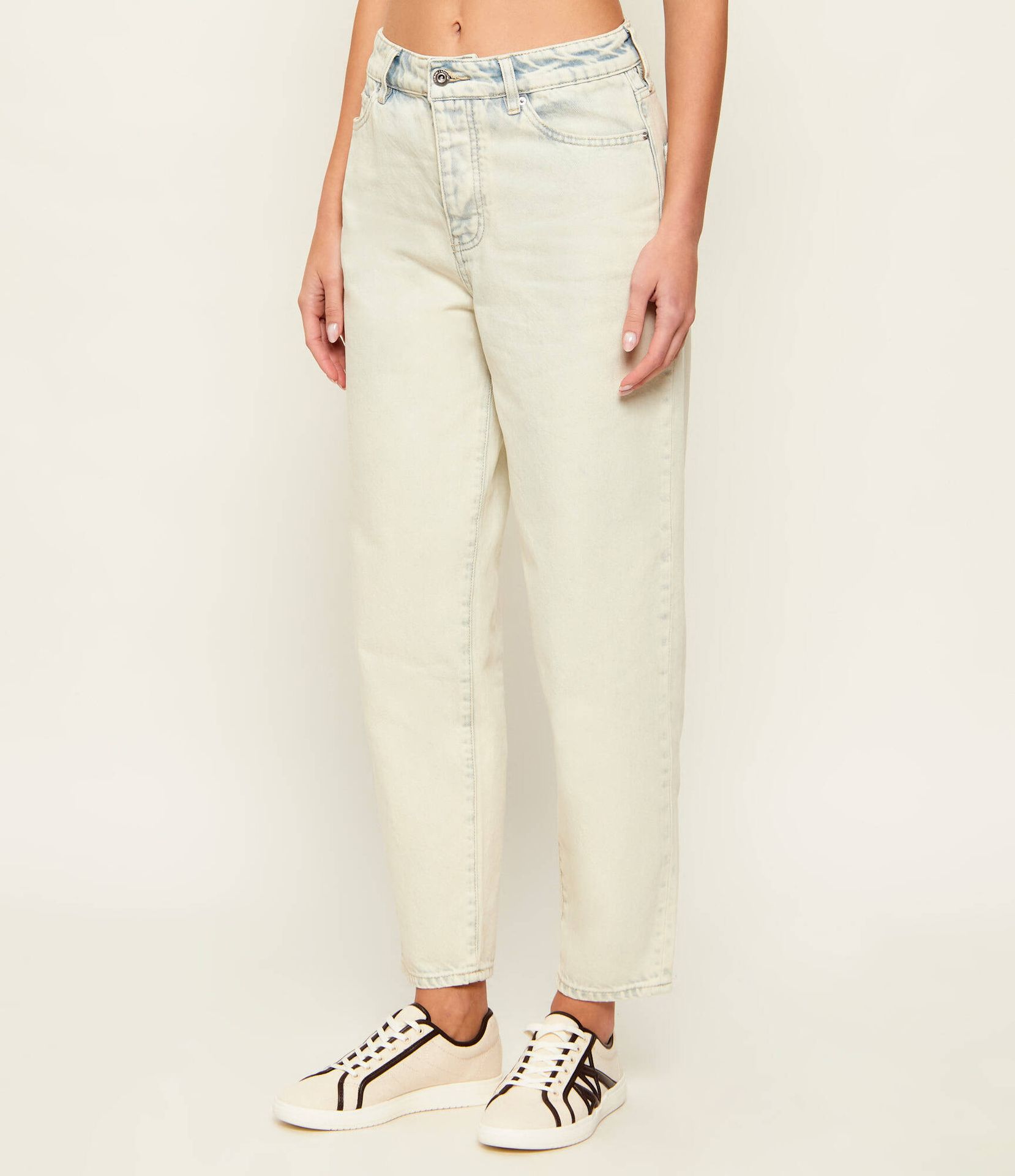 Armani Exchange Jeansy J51 carrot fit