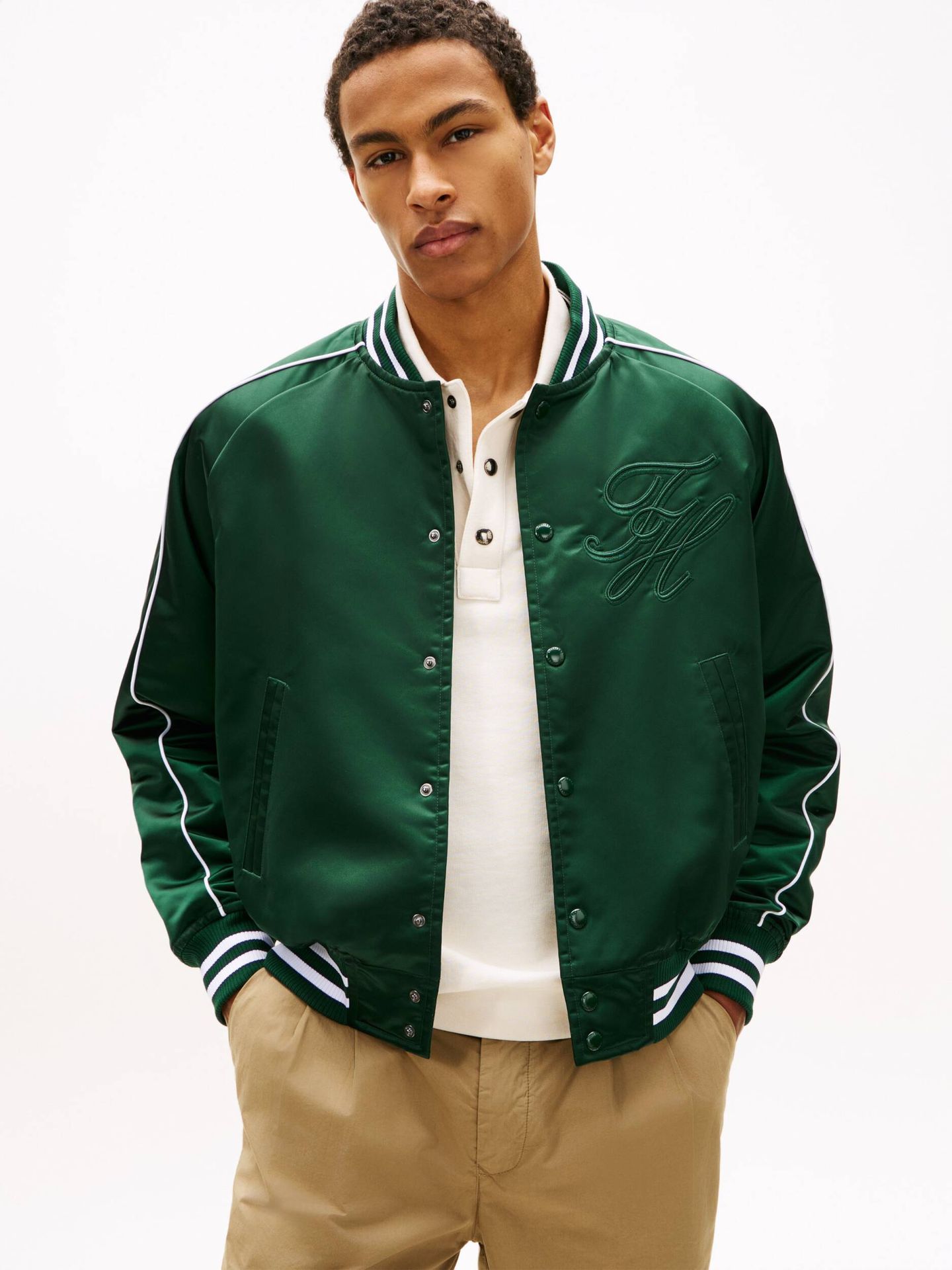 Tommy Hilfiger Satynowa kurtka bomber VARSITY Loose fit