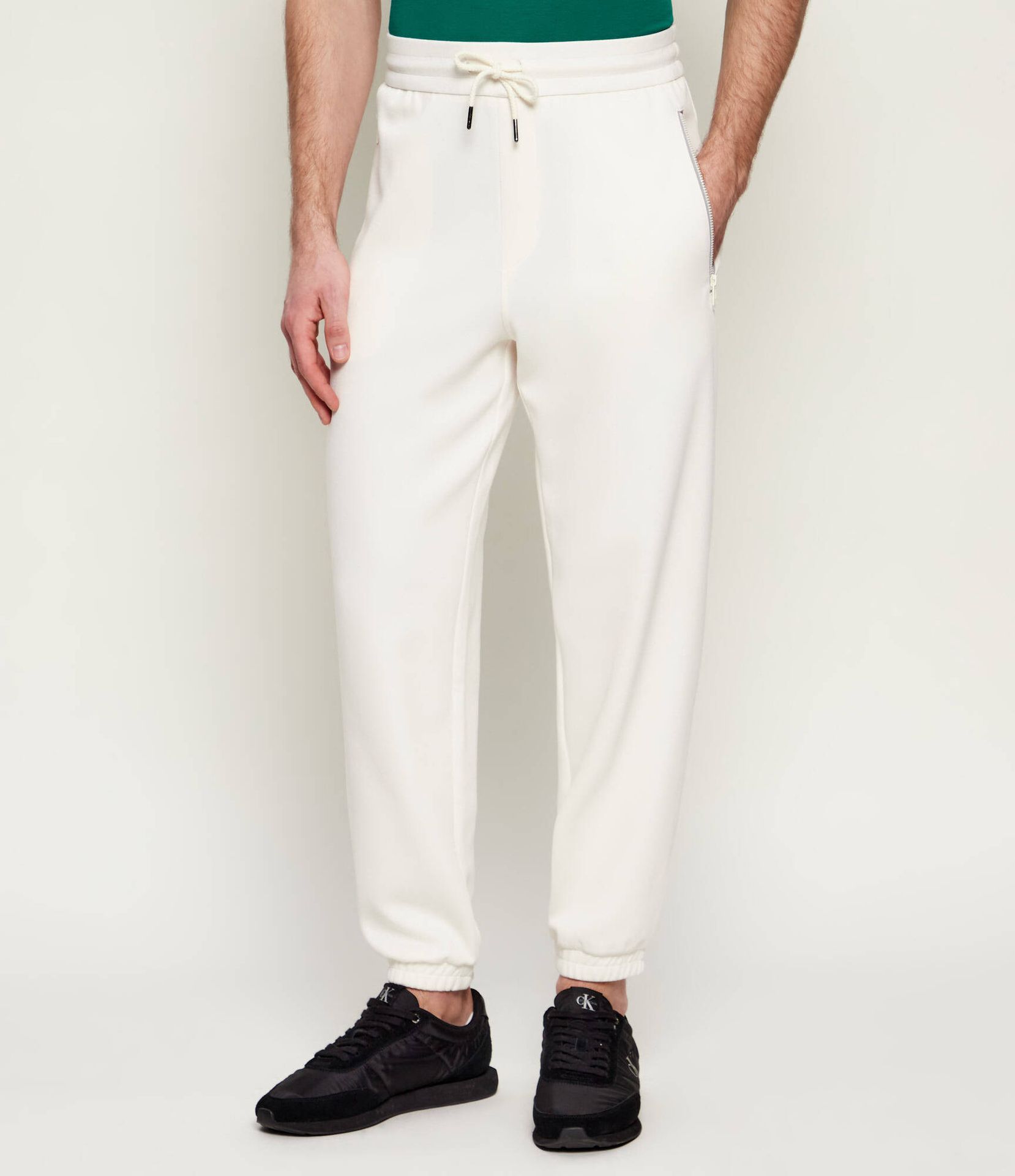Armani Exchange Spodnie dresowe Regular Fit