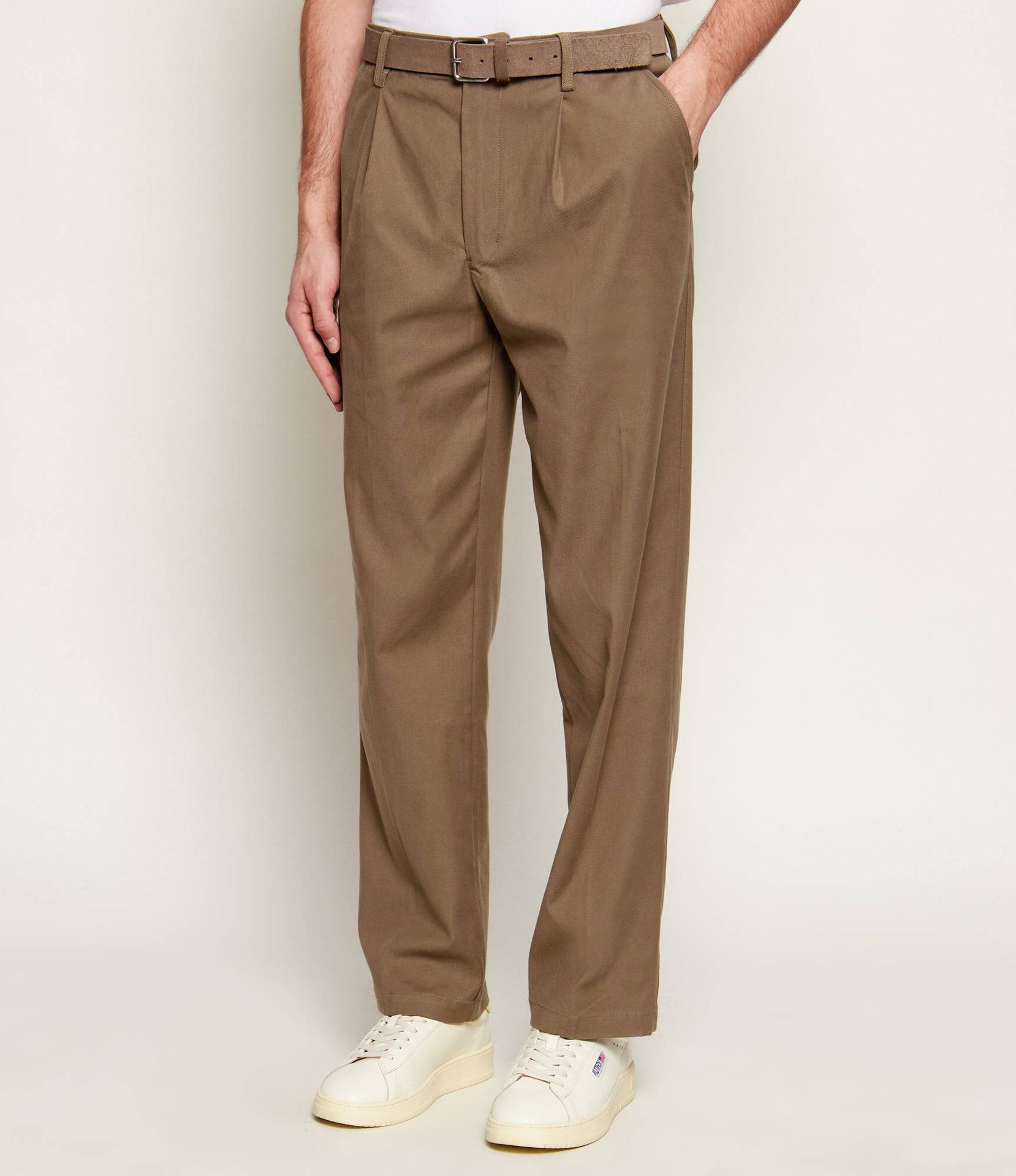 GUESS Spodnie CORONADO Relaxed fit