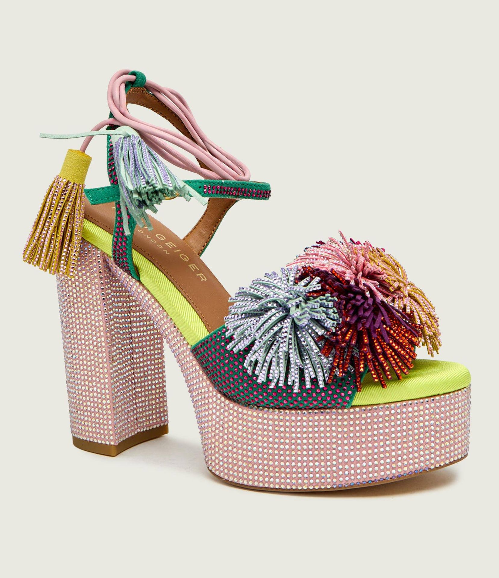 Kurt Geiger Sandały na słupku POM POM